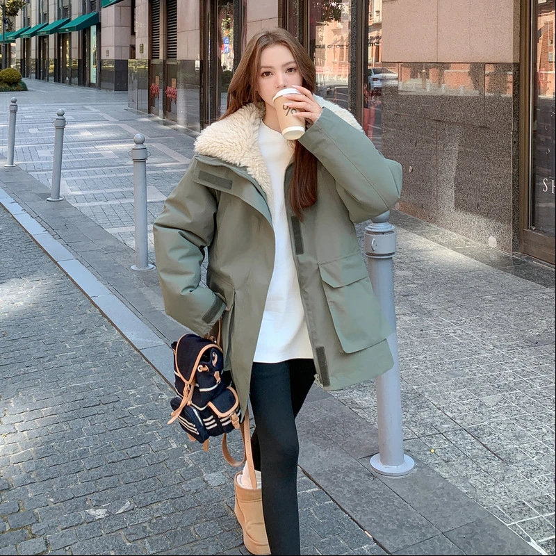 2025新款时尚赵露思同款棉服军绿色仿羊羔毛冲锋衣派克服棉衣外套