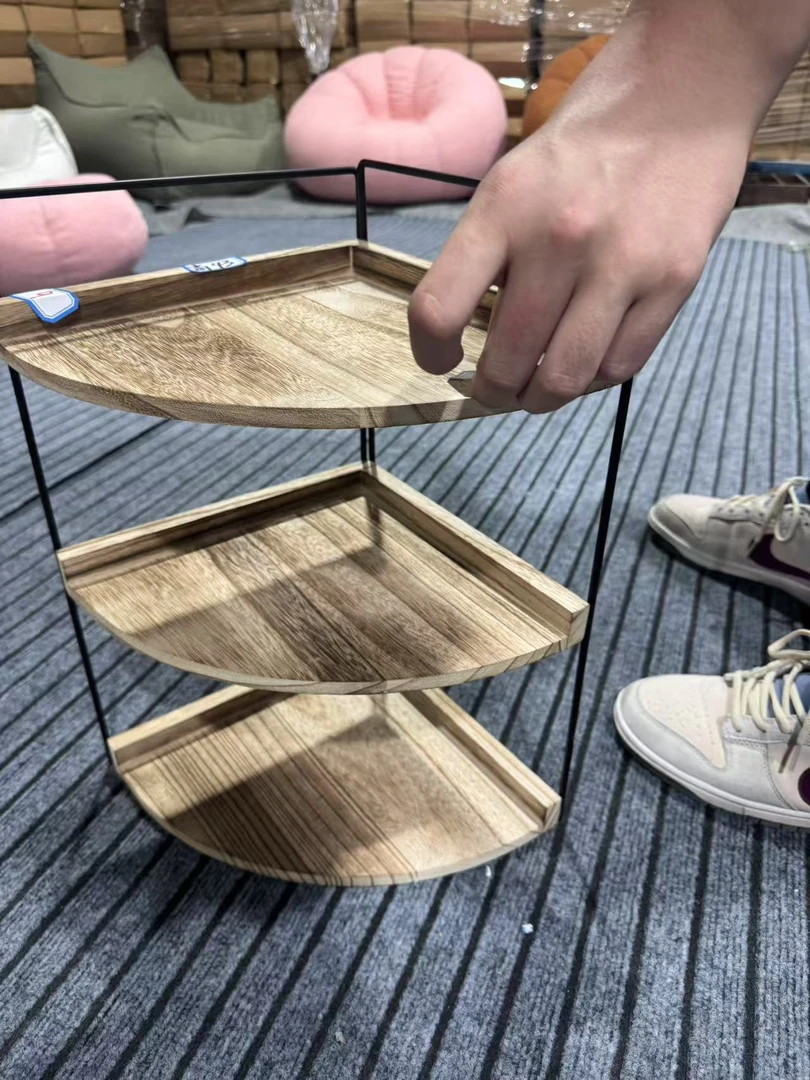 141 喷漆厨艺经济型置地式成人置物架钢化玻璃极简意式茶几家用