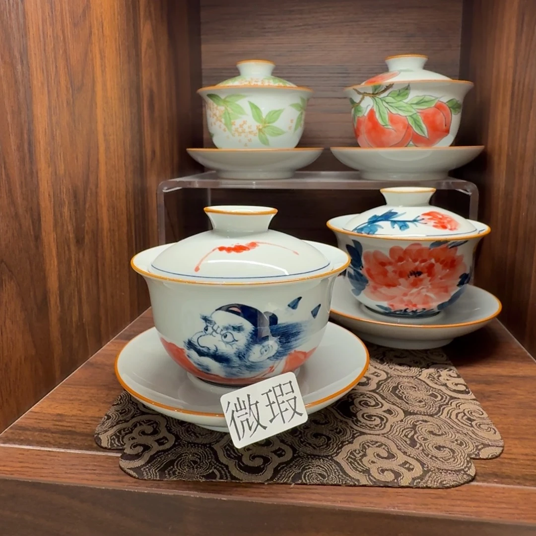 釉下手绘茶具微瑕