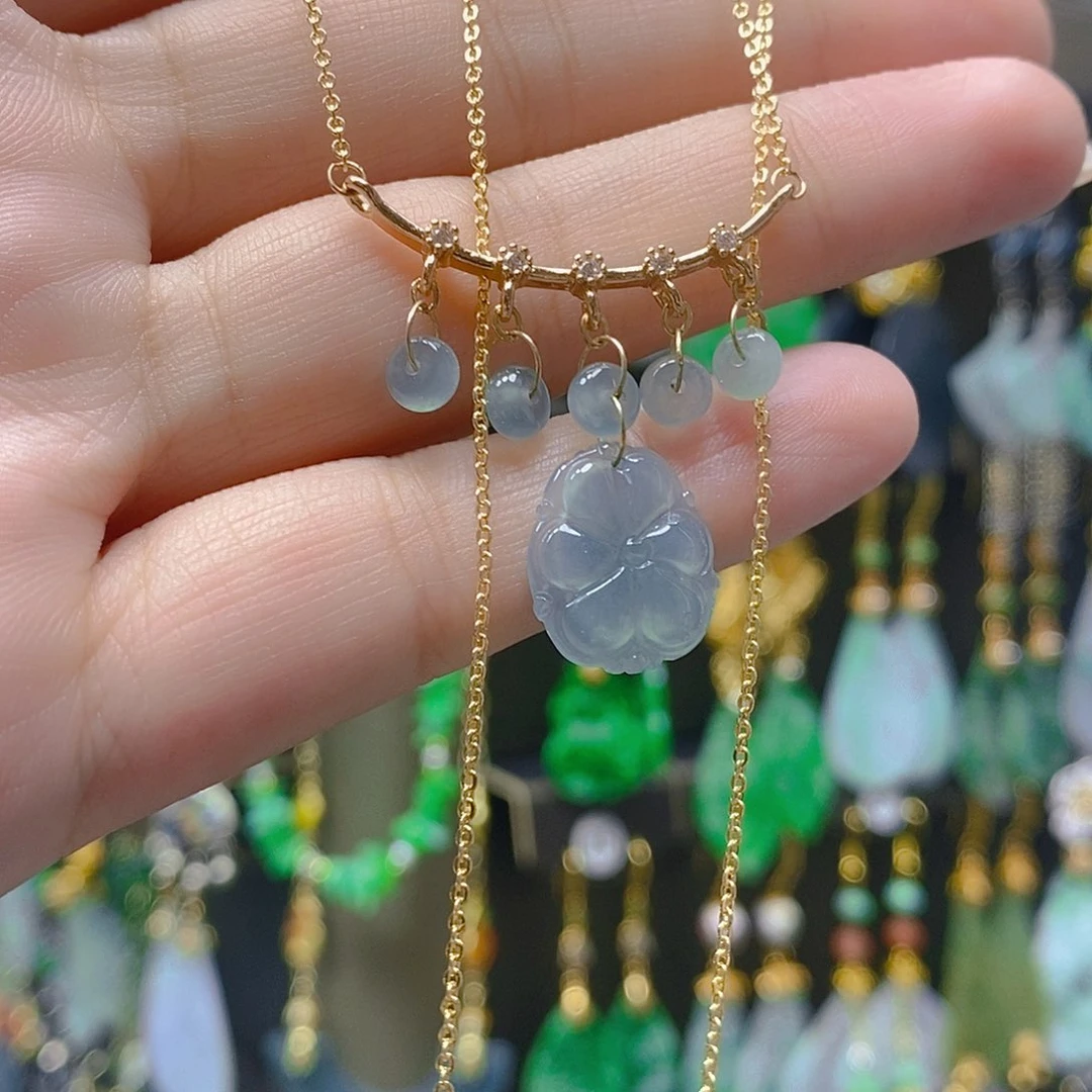 未镶嵌翡翠耳饰翡翠