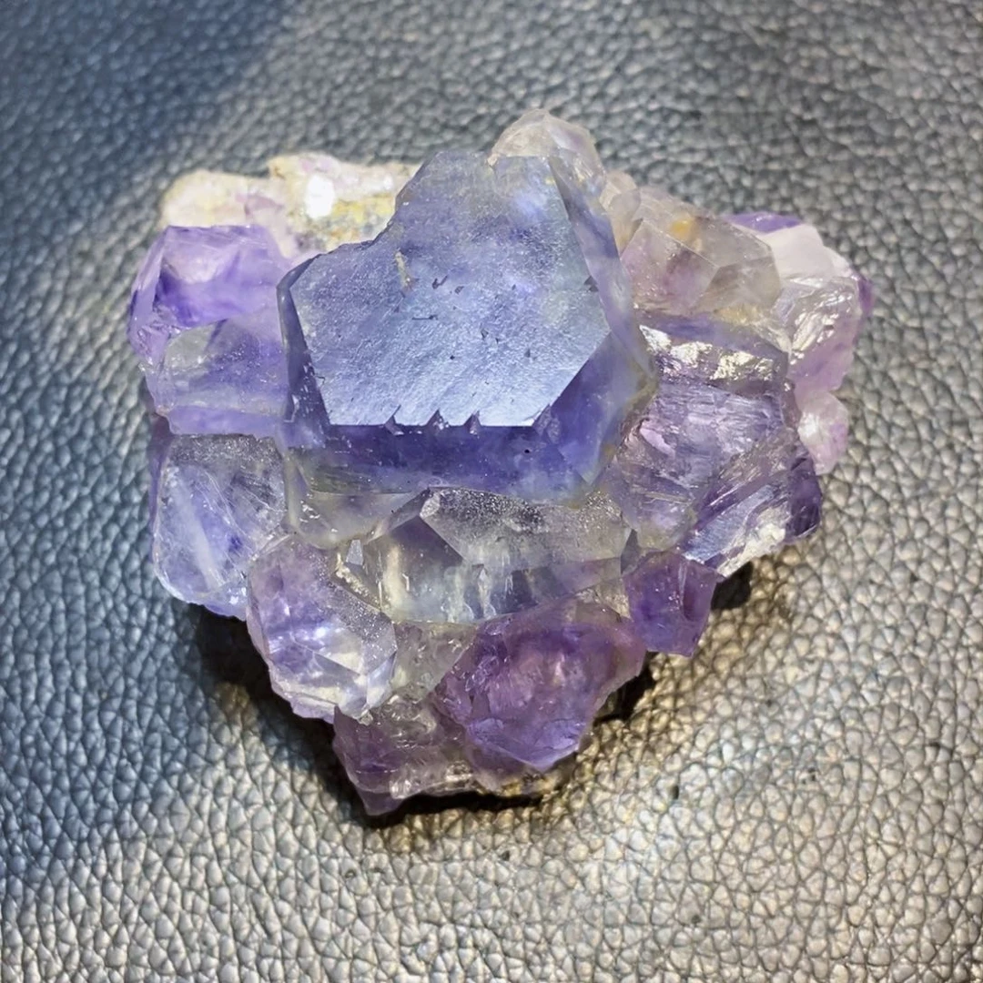 萤石天然萤石原矿未镶嵌兔*