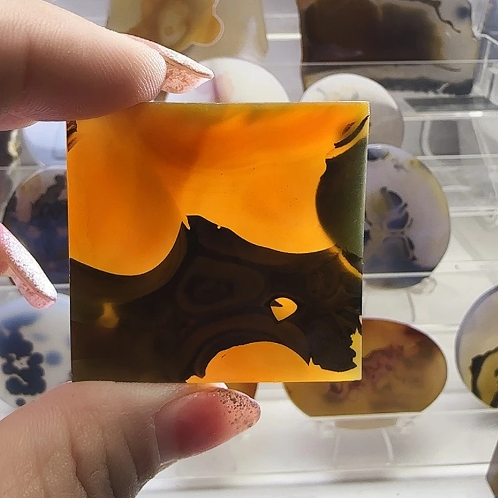 玛瑙/玉髓未镶嵌珠宝奇石