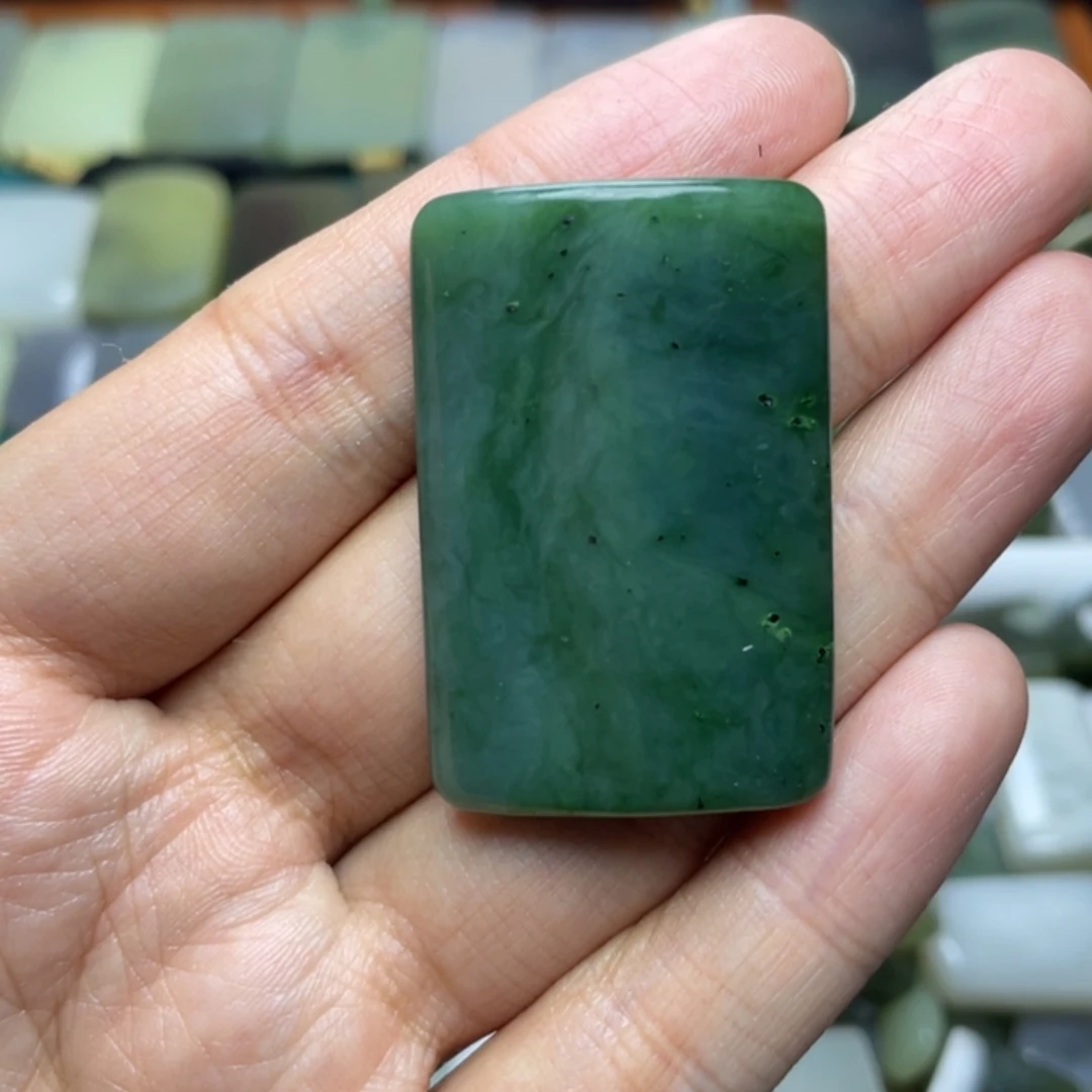 【闪购商品】颈饰未镶嵌和田玉