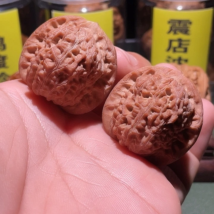 37全品正装头货血麒麟核桃