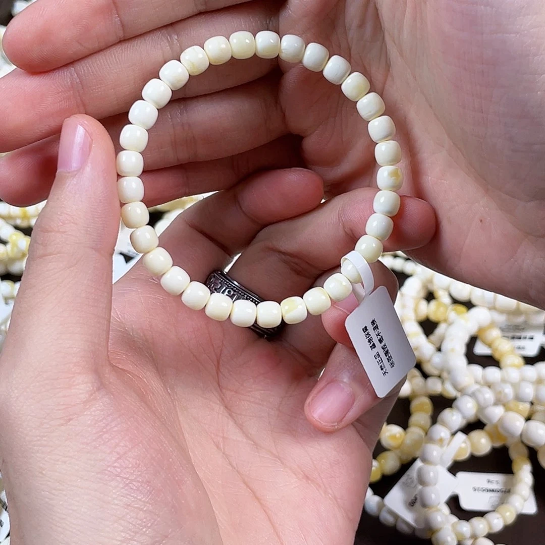 未镶嵌琥珀裸石GW-6.5-16