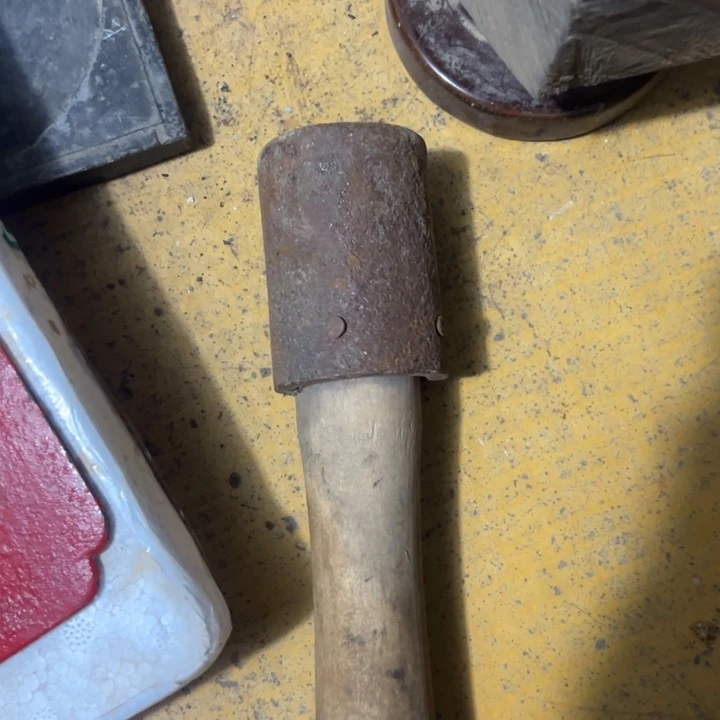 初****大叶紫檀（黑酸枝木类）