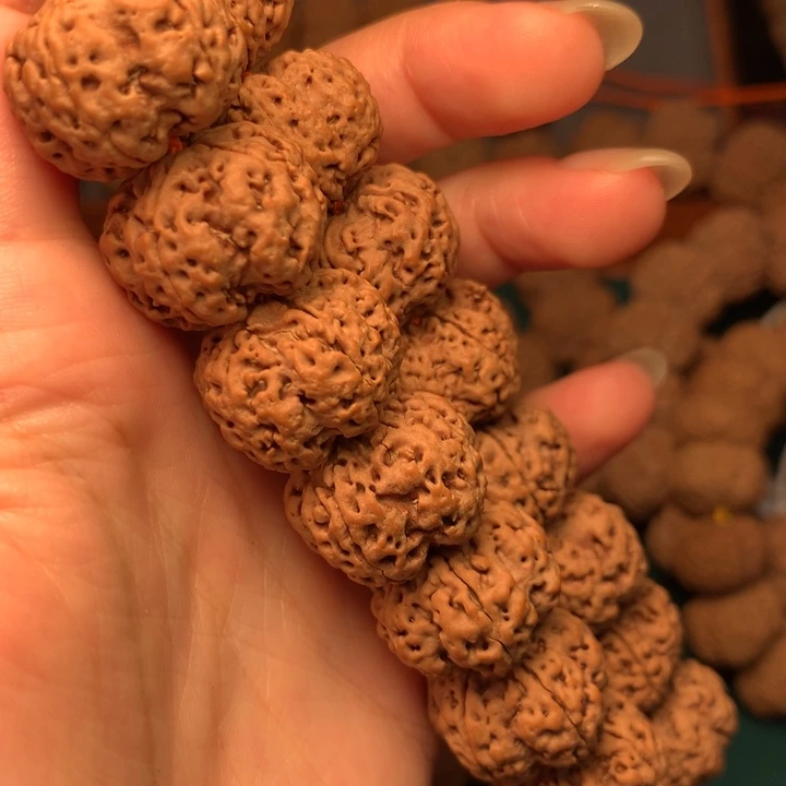 金刚菩提手串21尺寸纽扣梅花