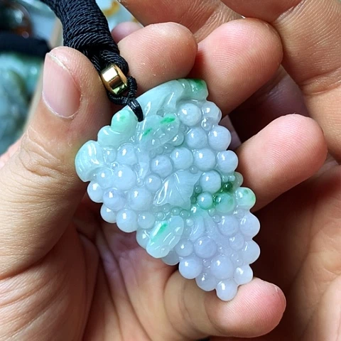 颈饰未镶嵌翡翠福豆豆珠宝翡翠颈饰