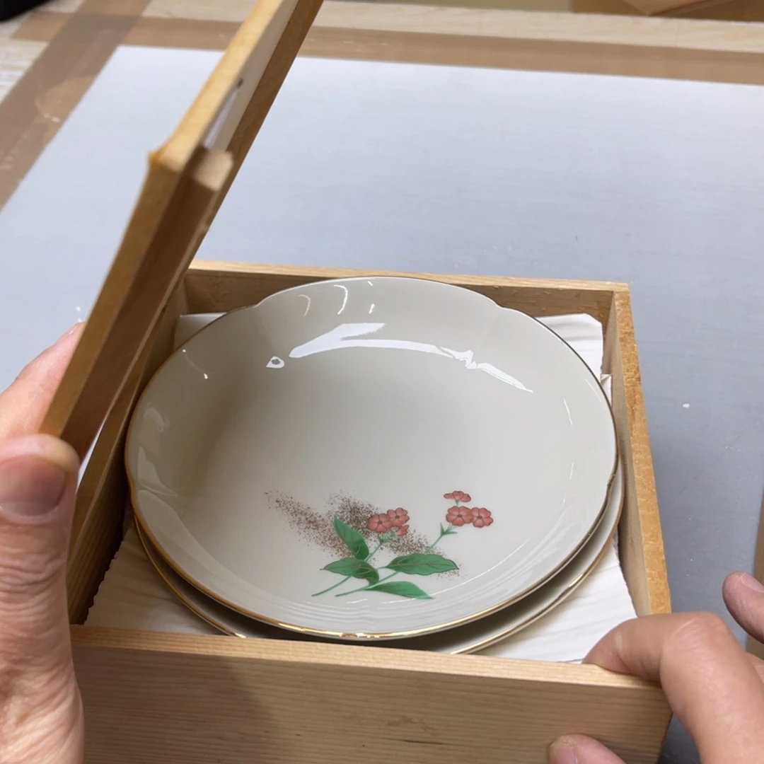 瓷片张*丫密密麻麻的一天从