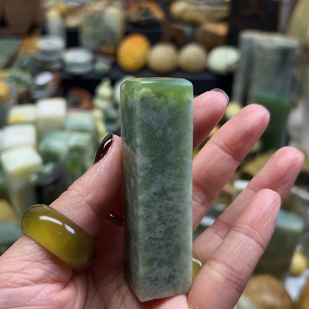 岫玉未镶嵌颈饰岫玉青提印章