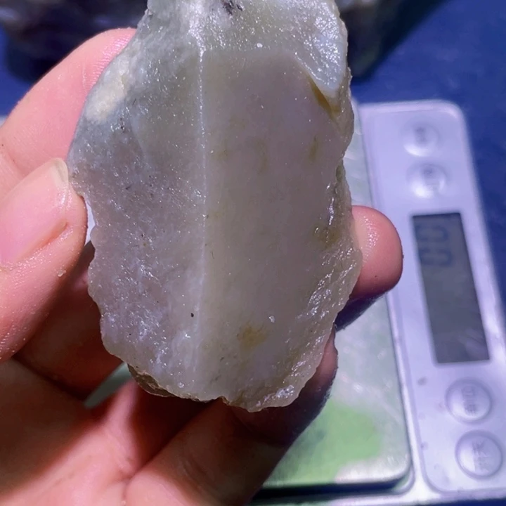 和田玉（糖玉）未镶嵌珠宝半成品