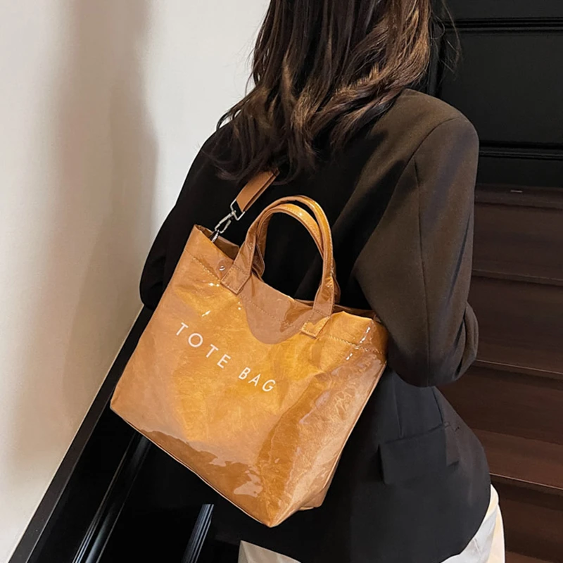 大容量果冻包2025新款透明防水手提袋上班通勤斜挎托特包包小众