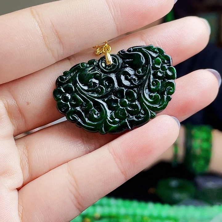 翡翠银S925镶嵌颈饰多样性