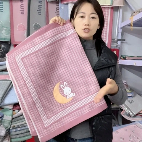 棉特价豆沙千鸟格