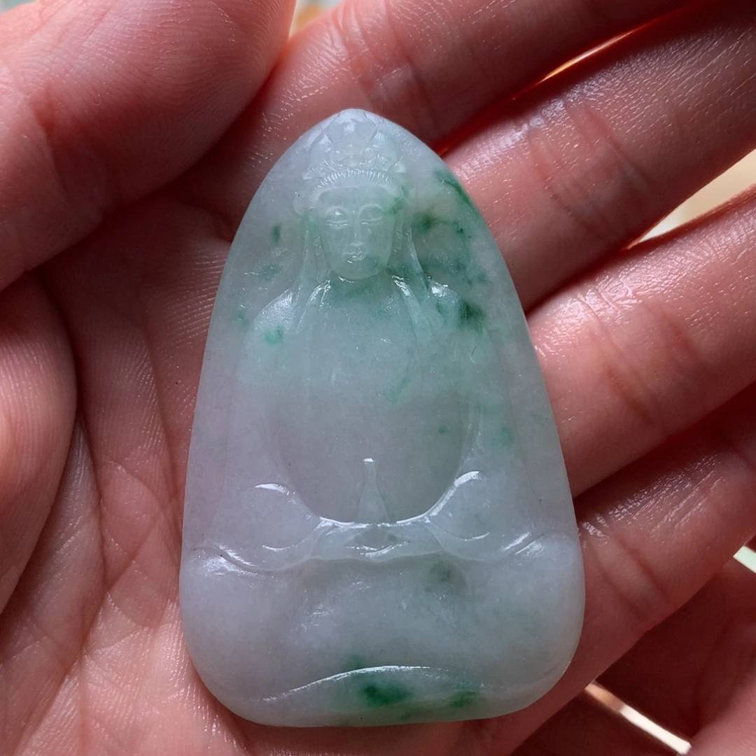 定制翡翠未镶嵌素衣观音