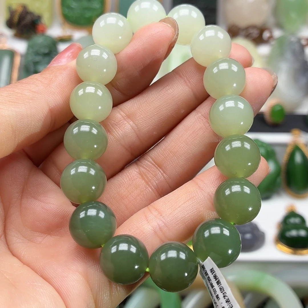 和田玉未镶嵌颈饰12