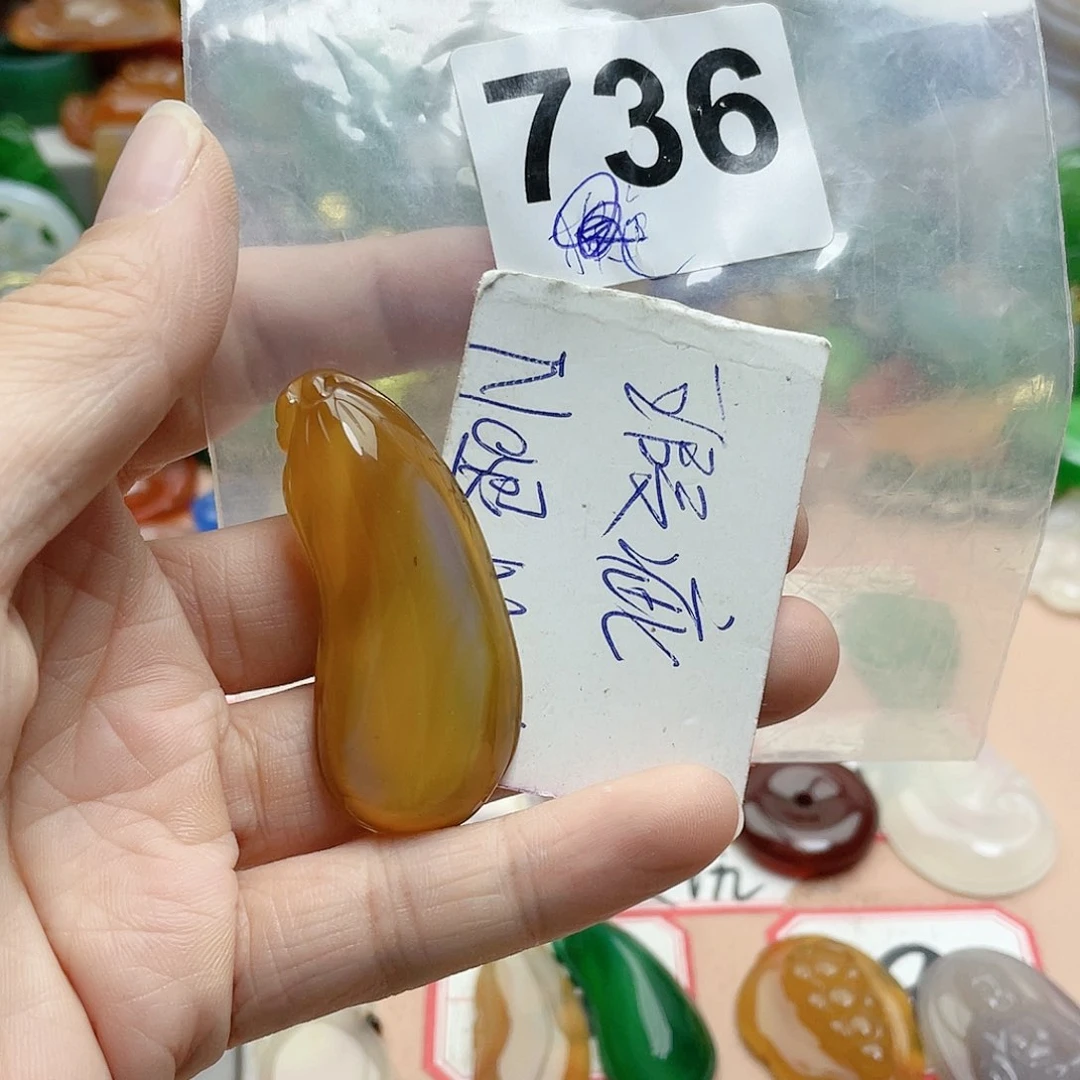 合金颈饰玛瑙/玉髓咪*