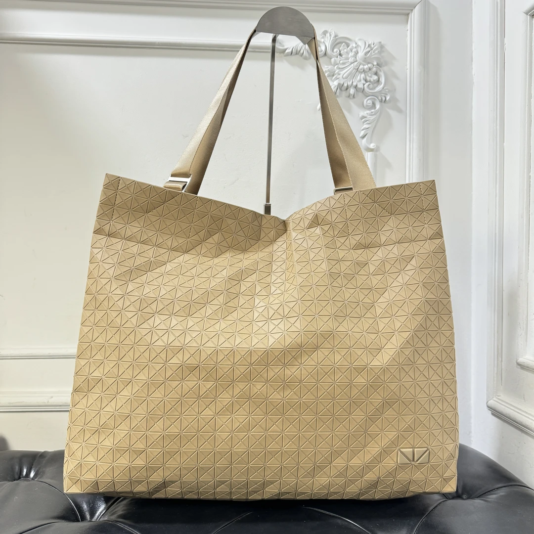 Issey Miyake/三宅一生 单肩包 单肩包 jm6373/2411