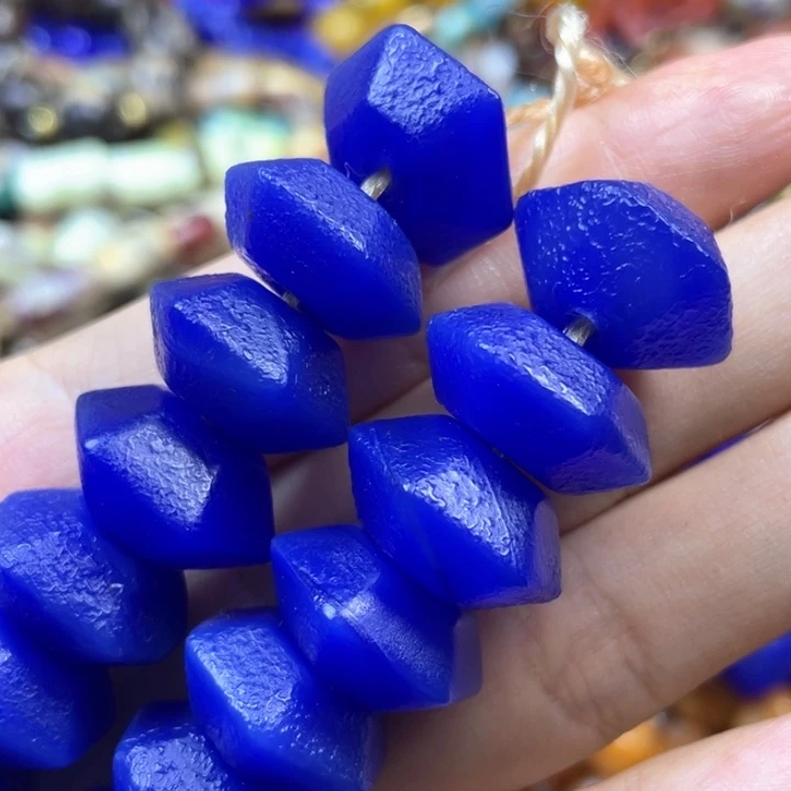 玛瑙/玉髓颈饰未镶嵌梅*