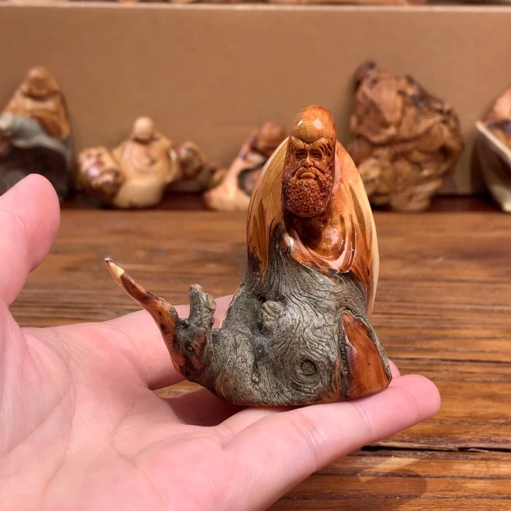 柏木（崖柏）根雕摆件