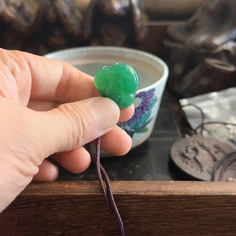 石英岩玉合金颈饰