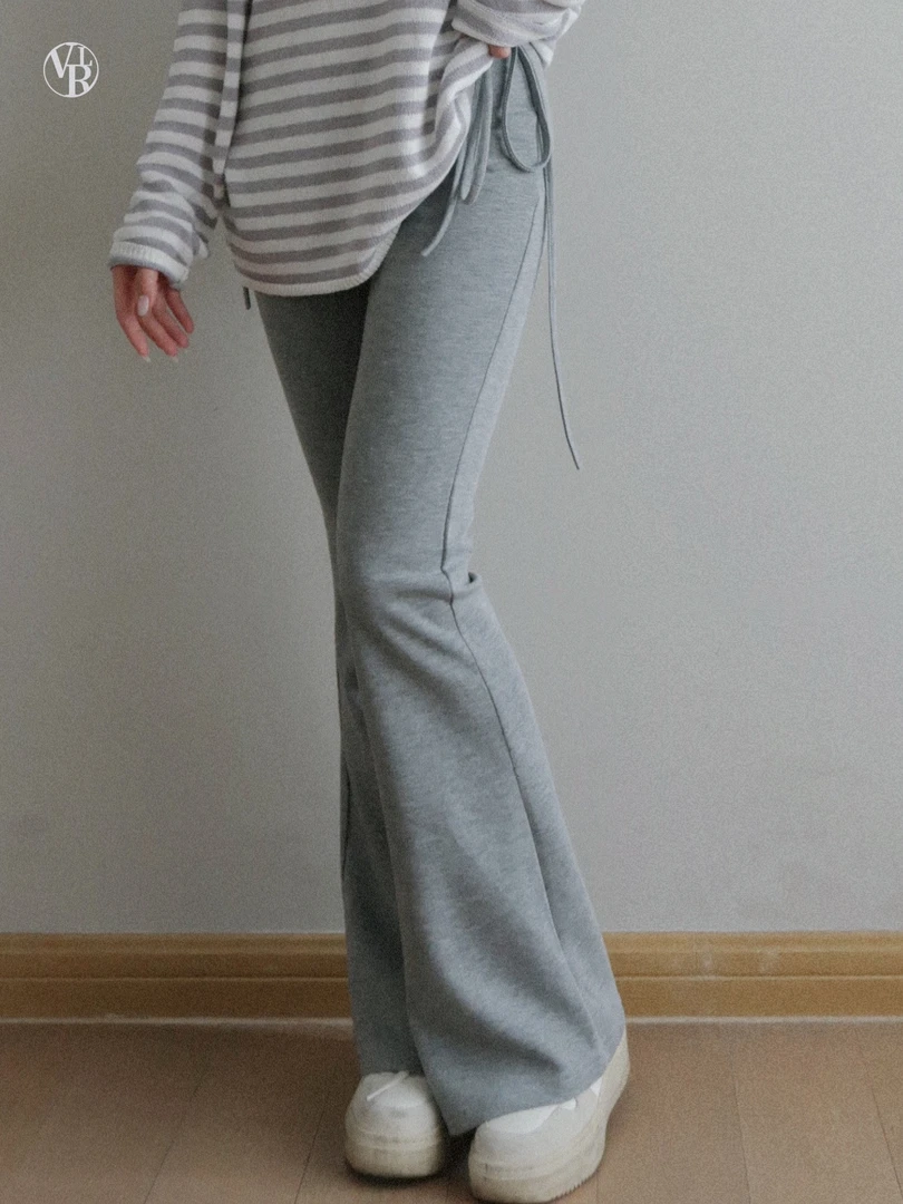 vuillard【超模裤】漫画感时尚显直显高显瘦百搭休闲微微喇裤