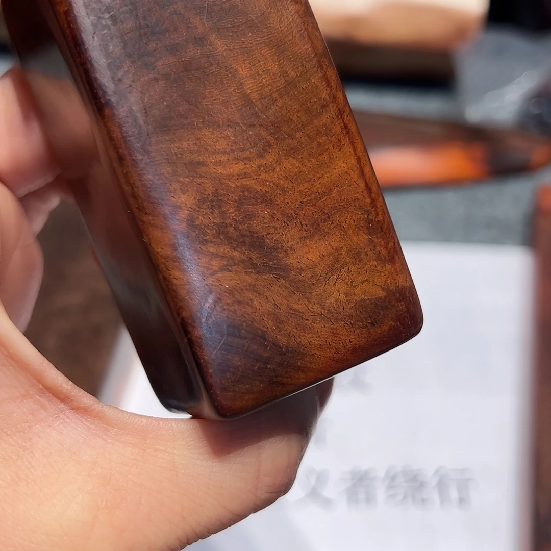 交趾黄檀（大红酸枝）用****4