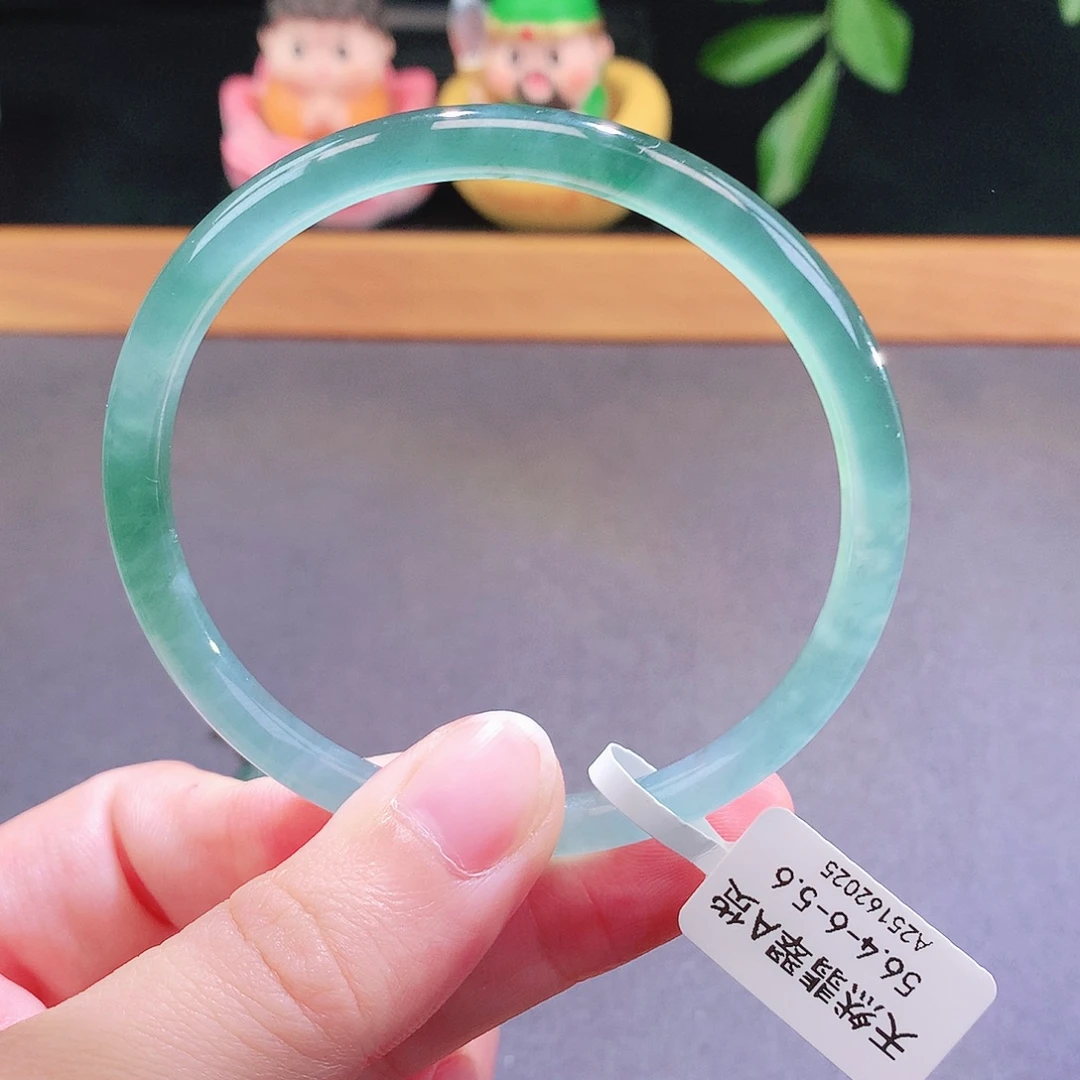 翡翠未镶嵌手镯天然翡翠