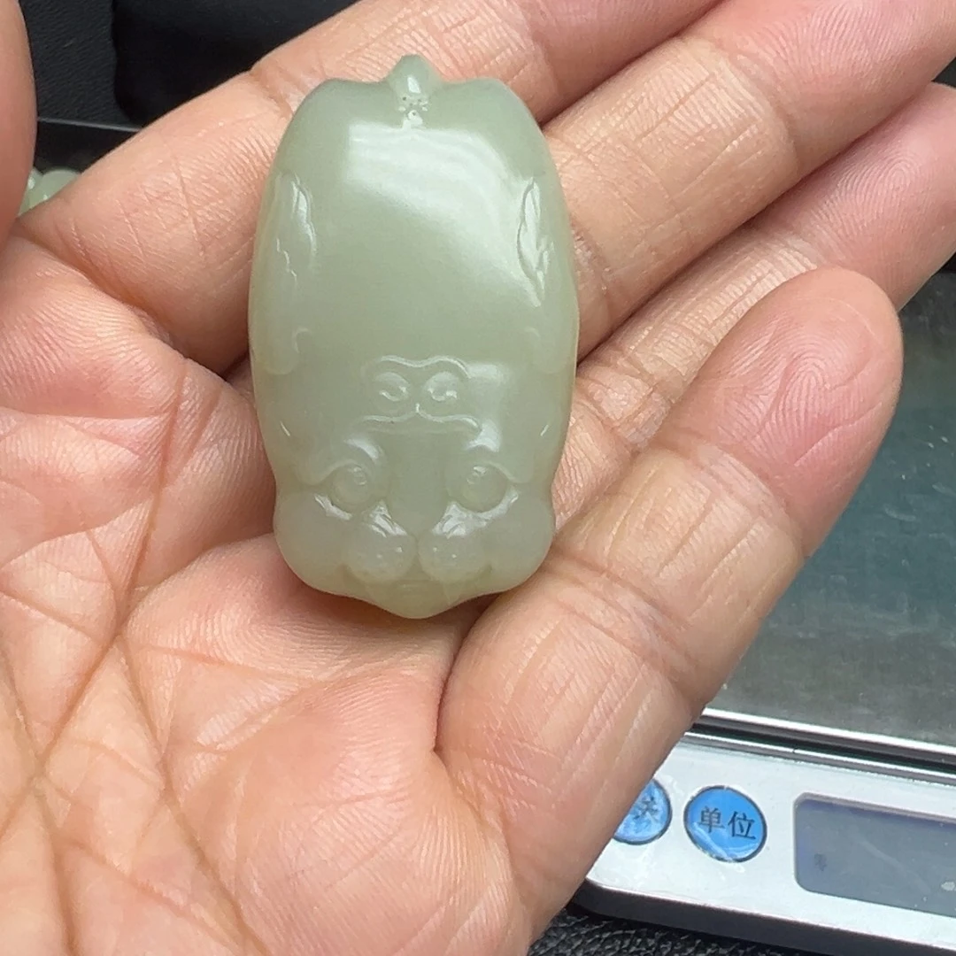 和田玉（糖玉）未镶嵌吊坠(不含链)