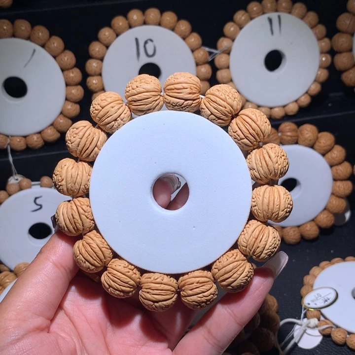 桃核手串虎皮肌肉