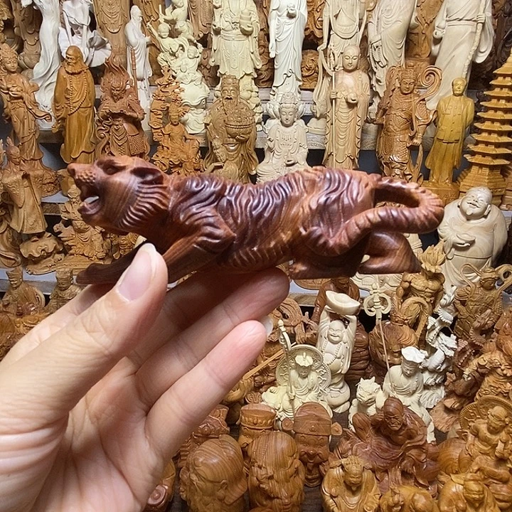 豪***队柏木（崖柏）精品 虎