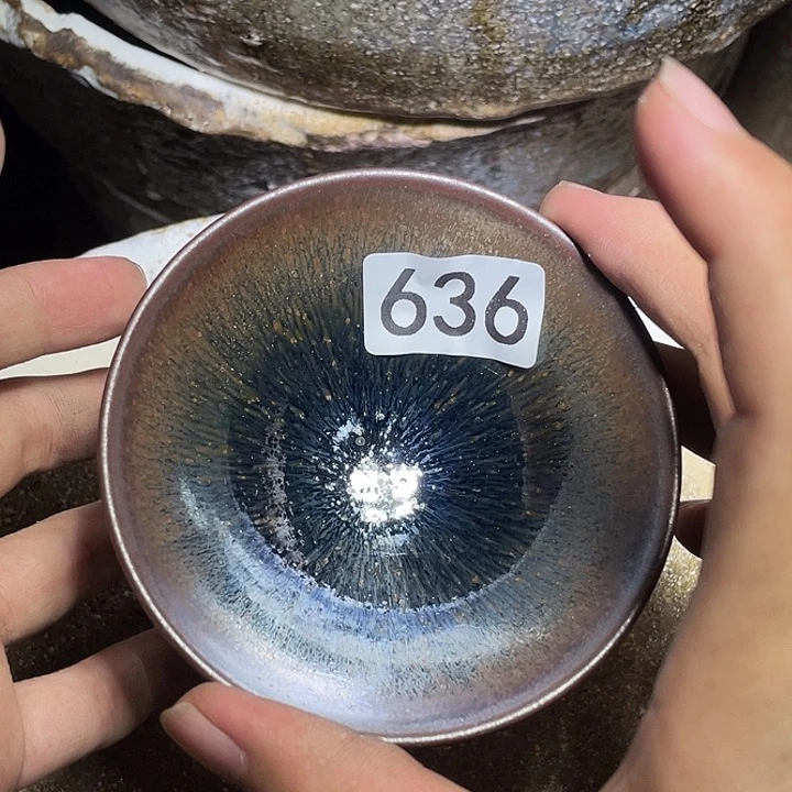 盖碗特长和636名女性为主角