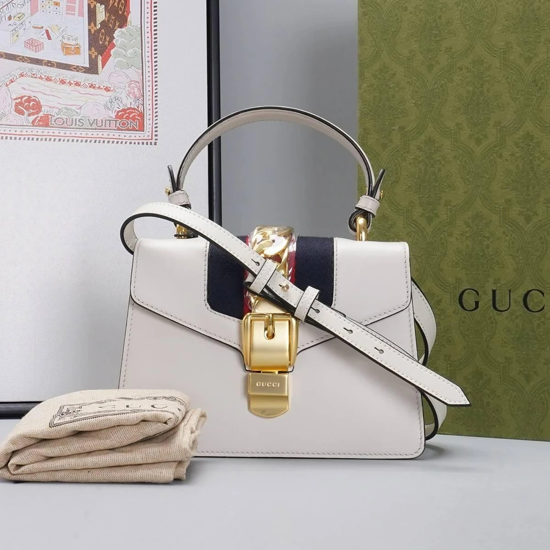 95新 GUCCI/古驰 【静文11】塞尔维亚小号包/BG22000037