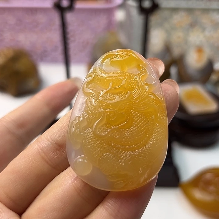 玛瑙/玉髓颈饰合金