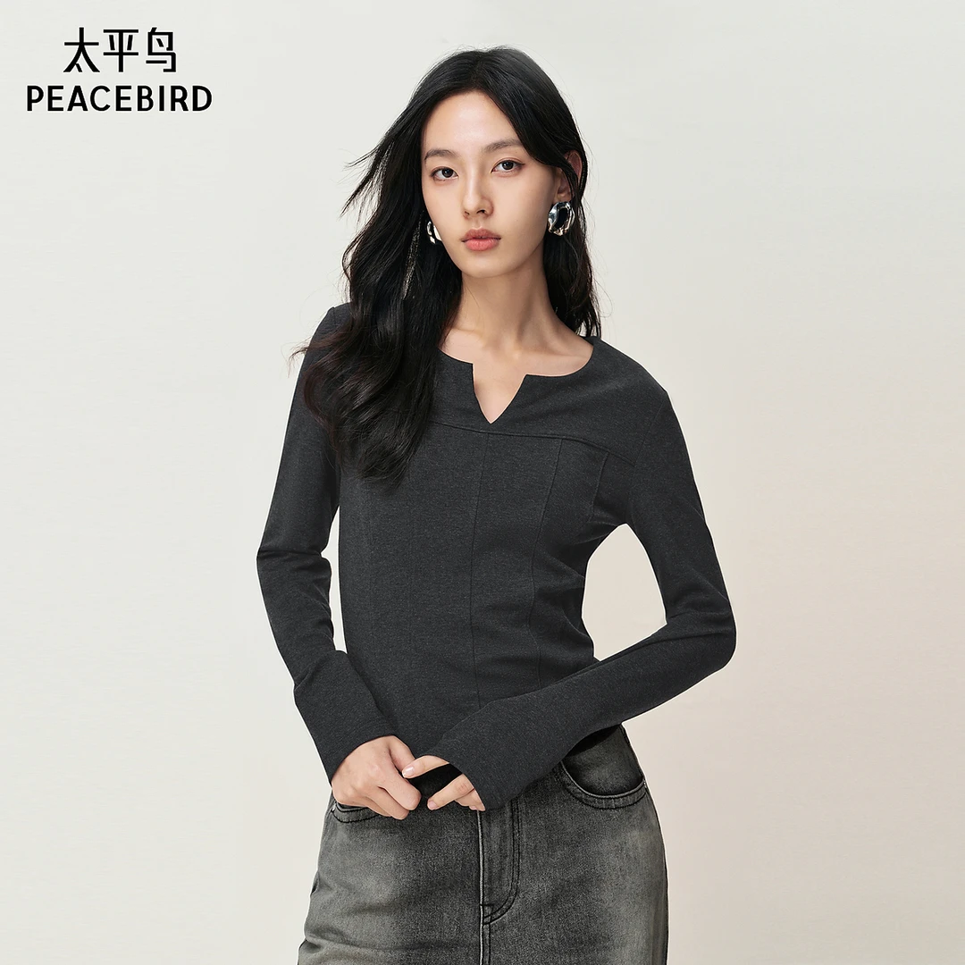 【商场同款】太平鸟莱赛尔混纺不规则领口修身长袖T恤女A3CPF4619