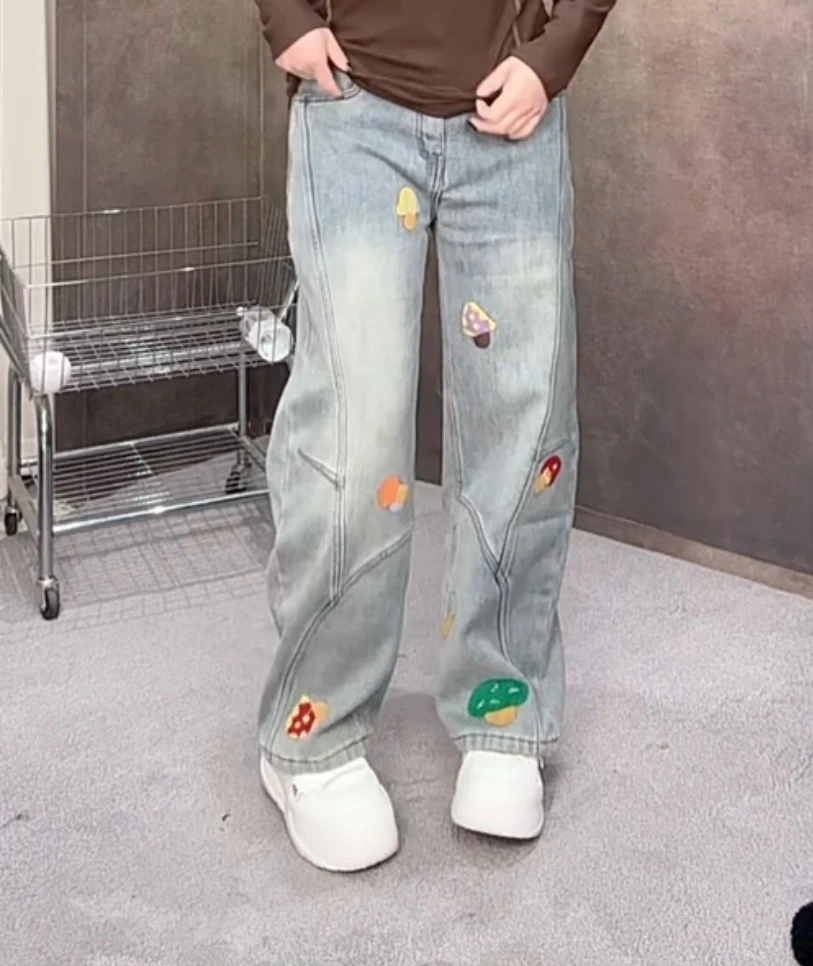 【XIAONAJIA】毛巾绣蘑菇欧货弯刀裤牛仔裤水洗百搭复古