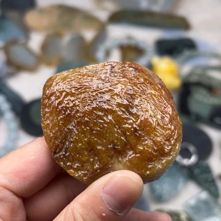 定制翡翠未镶嵌毛料