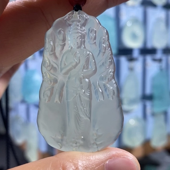 岫玉未镶嵌颈饰吊坠