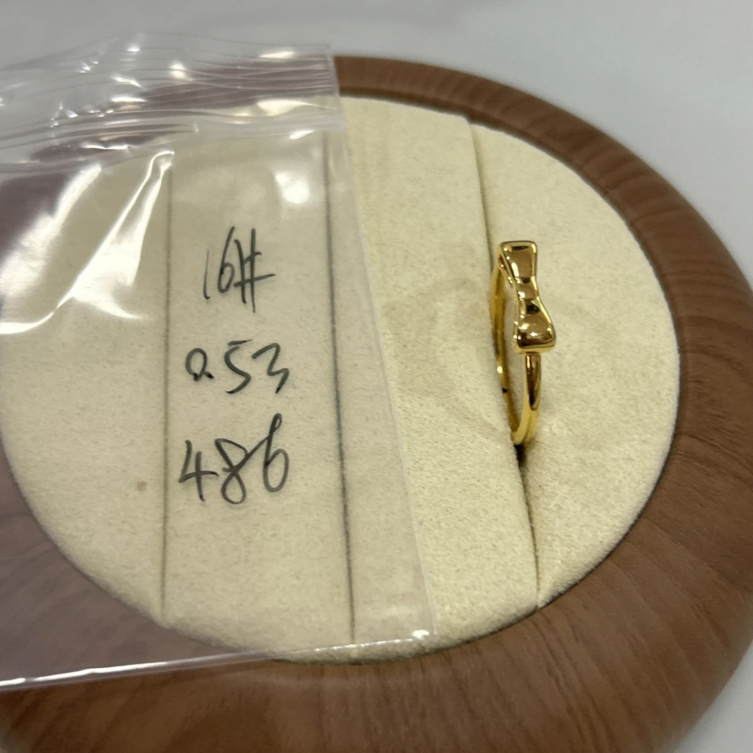 足金999 克重 0.53 16号 在逃公主戒指