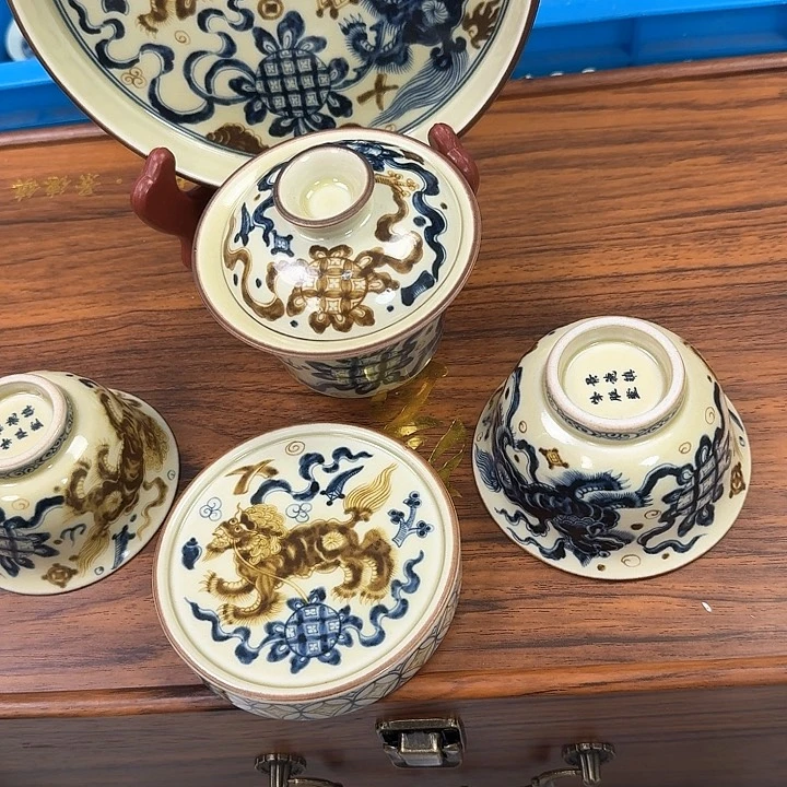 瓷片釉里金狮子5件套景德镇