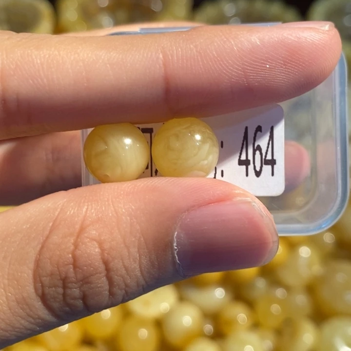 琥珀未镶嵌珠宝奇石464