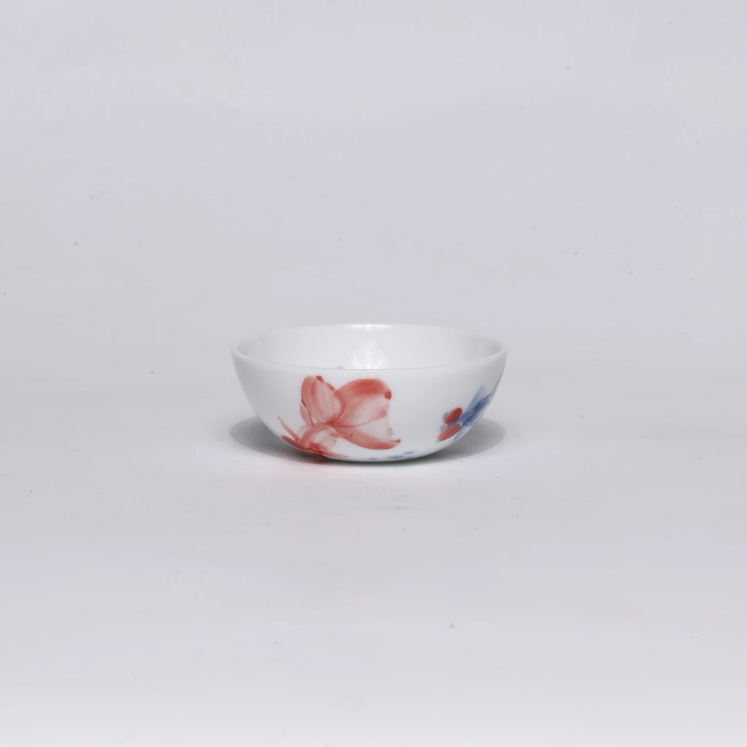 【非遗茶空间】景德镇产 釉下彩荷塘普洱杯 纯手工陶瓷主人杯