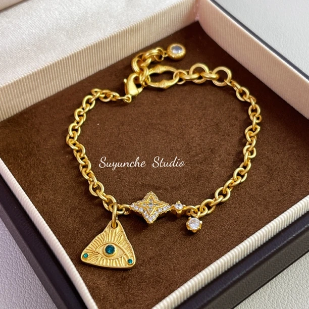 铜合金合成锆石手链 Suyunche2635金色三角吊坠新中式新款手链