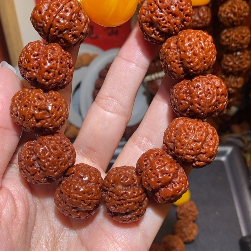 【闪购商品】金刚菩提手串245玉化