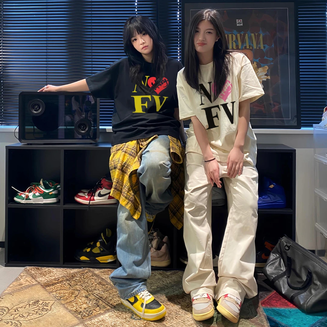 Labzaa潮牌春款打底内搭上衣ins设计感爱心字母印花纯棉短袖T恤女