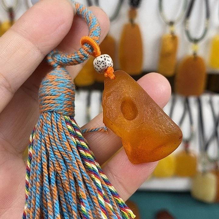 蜜蜡未镶嵌珠宝奇石钥匙扣