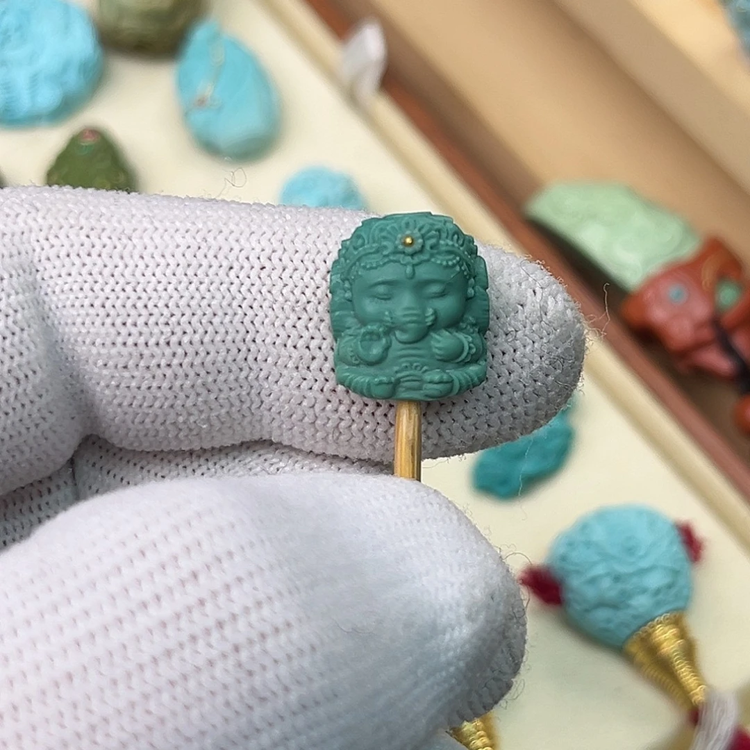 绿松石未镶嵌配饰