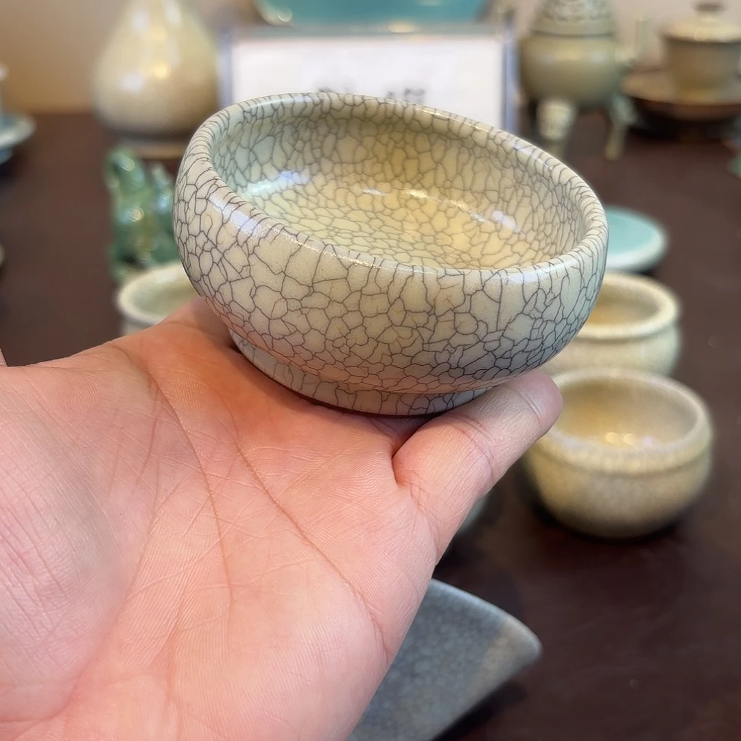 瓷片龙泉青瓷福利青瓷