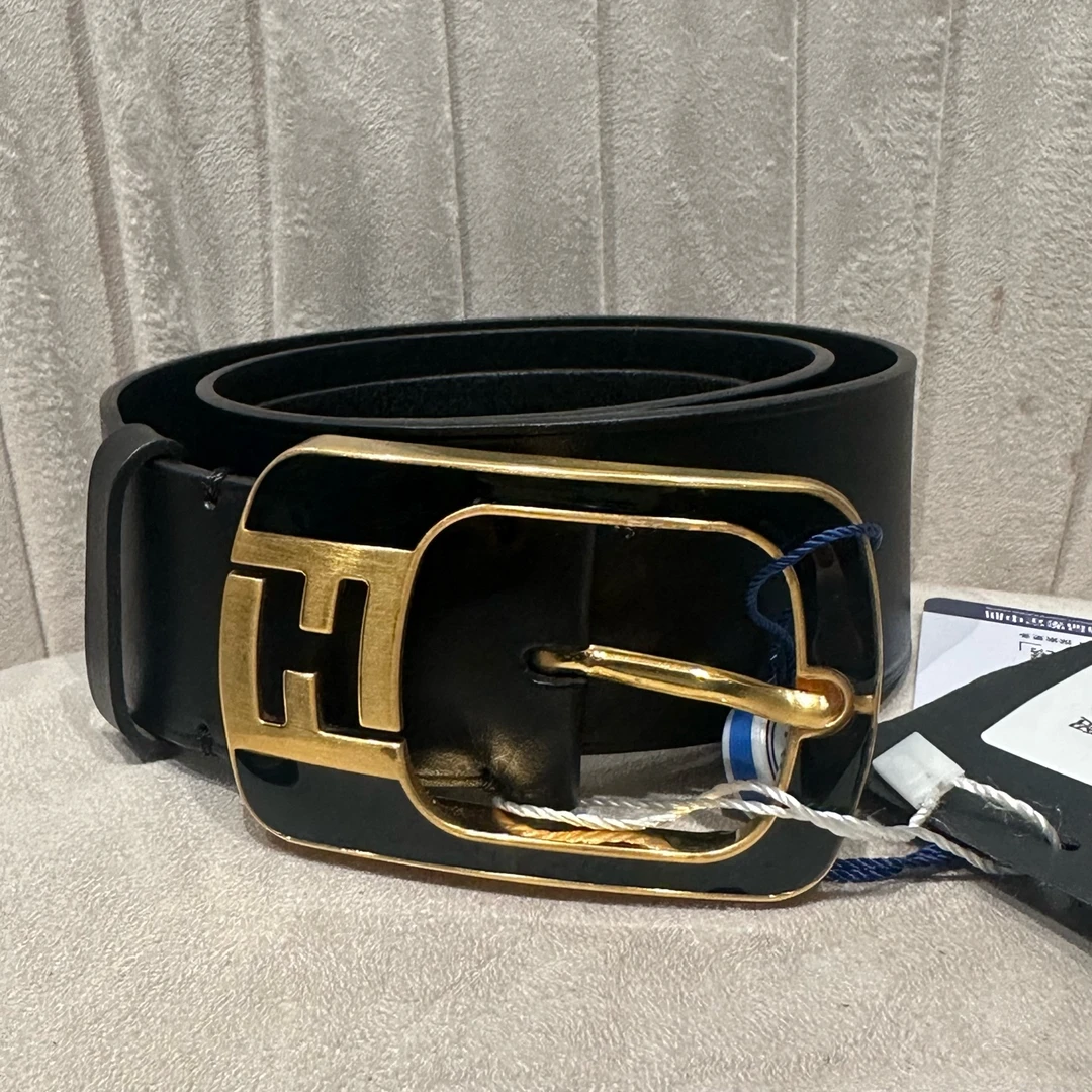 95新 FENDI/芬迪 芬迪 1525 2716