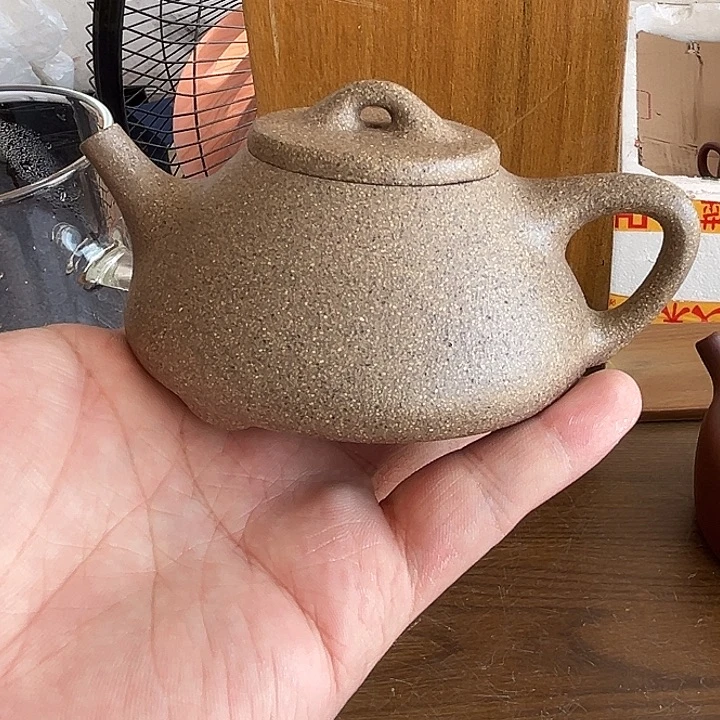 茶壶紫砂微瑕，封釉介意勿拍